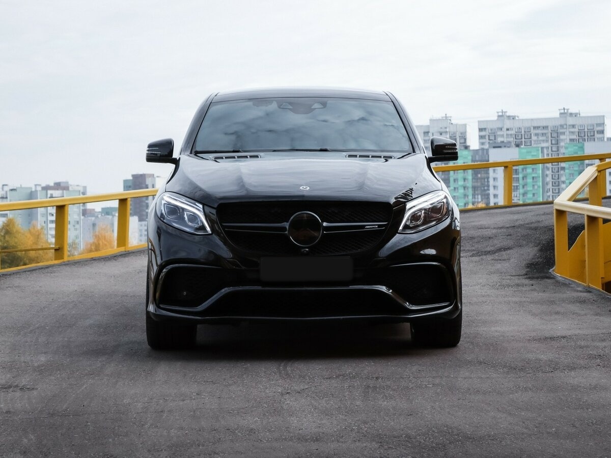 Mercedes-Benz GLE Coupe AMG с пробегом — 2017 год. Фото: #22