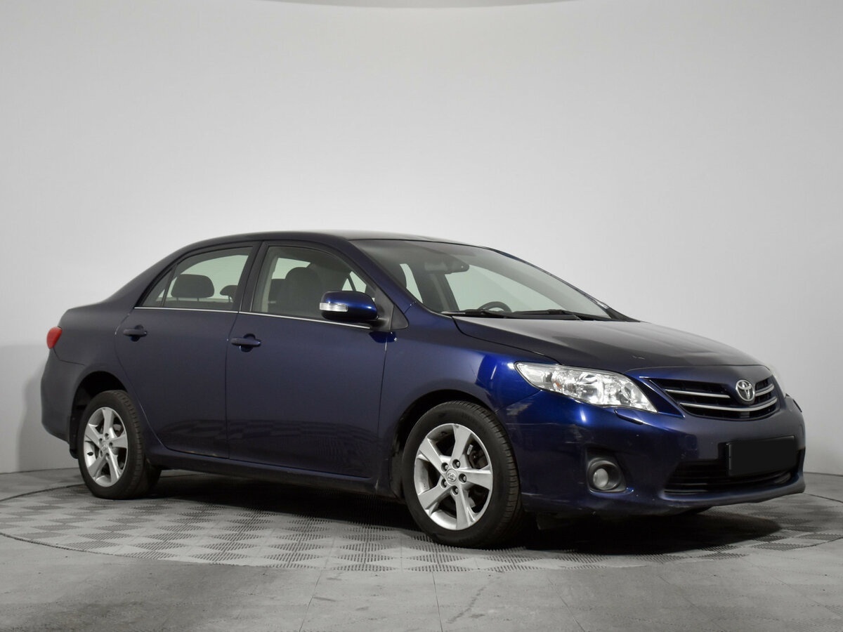 Toyota Corolla с пробегом — 2011 год. Фото: #2