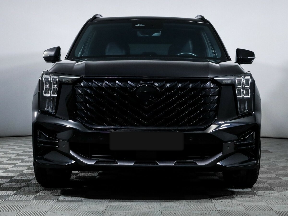 GAC GS8 с пробегом — 2024 год. Фото: #1