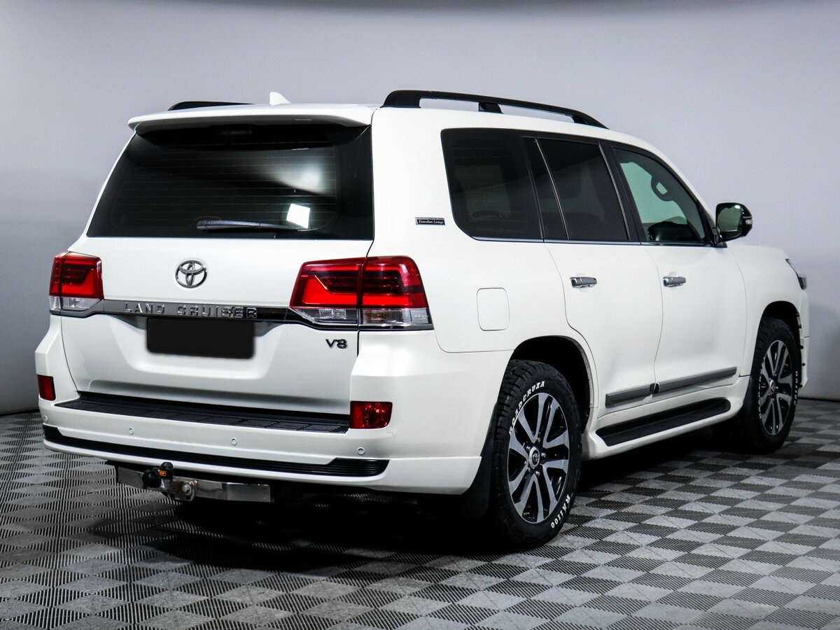 Toyota Land Cruiser с пробегом — 2019 год. Фото: #4