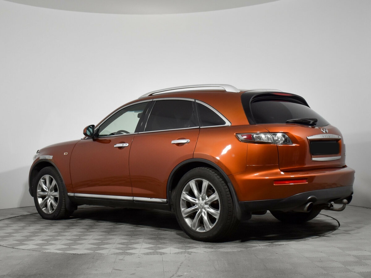 Infiniti FX с пробегом — 2007 год. Фото: #6