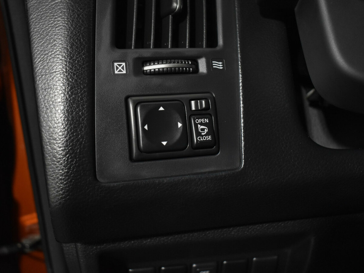 Infiniti FX с пробегом — 2007 год. Фото: #15