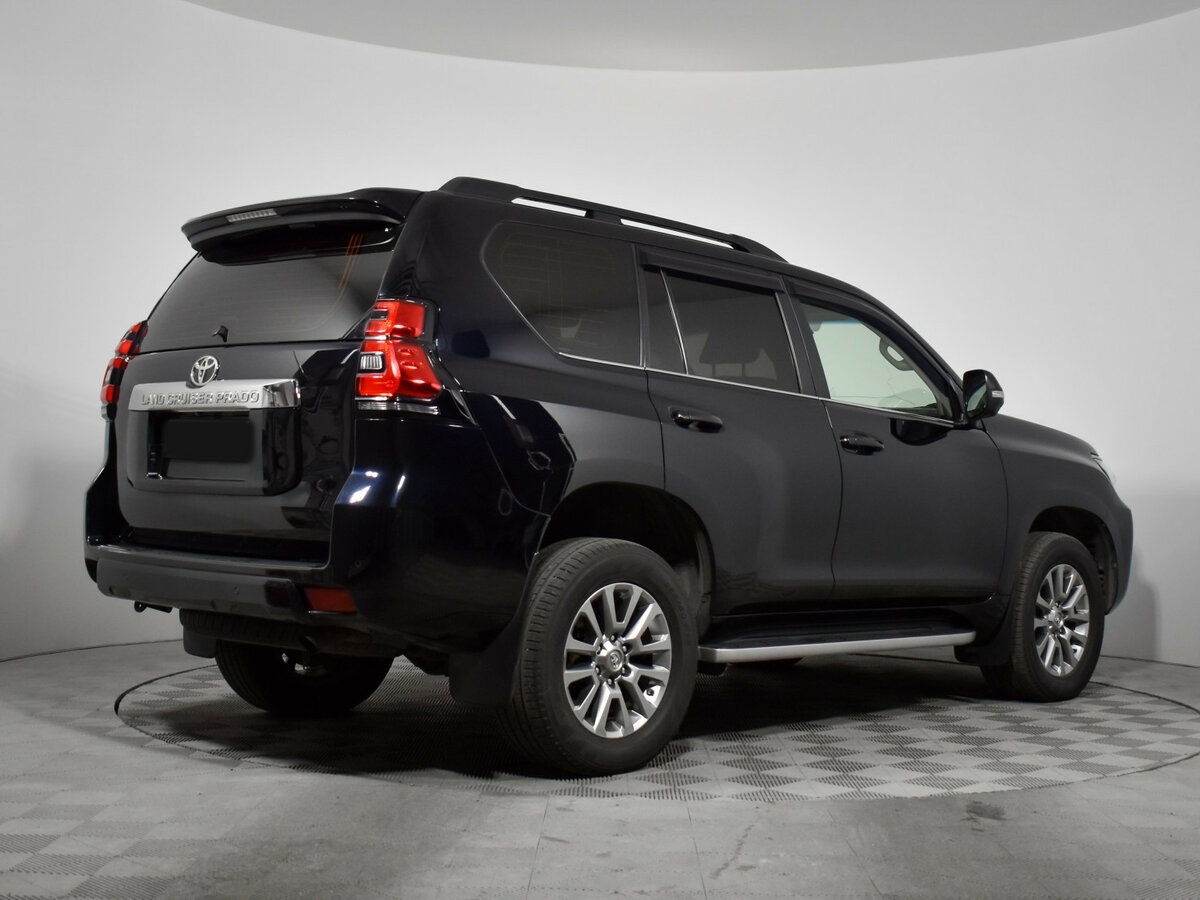 Toyota Land Cruiser Prado с пробегом — 2018 год. Фото: #4