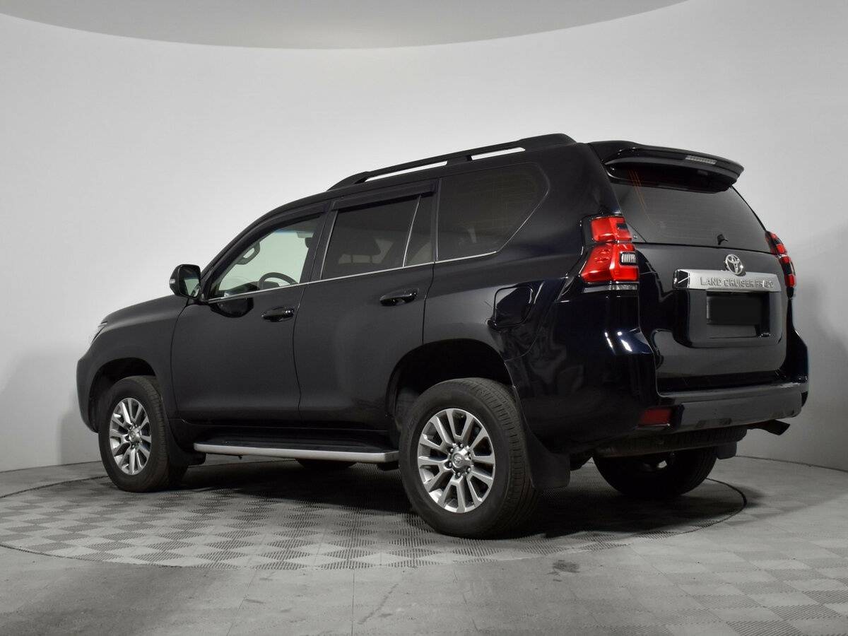Toyota Land Cruiser Prado с пробегом — 2018 год. Фото: #6