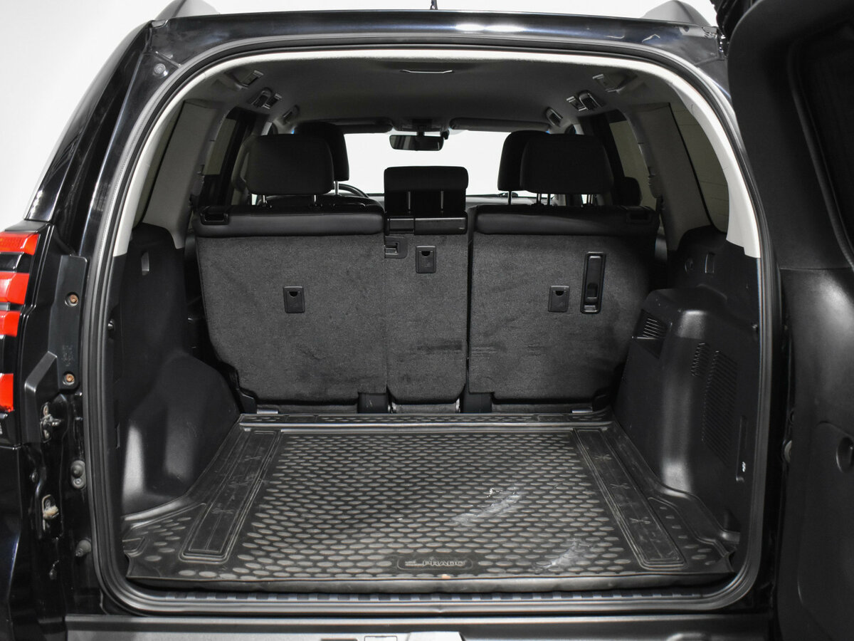 Toyota Land Cruiser Prado с пробегом — 2018 год. Фото: #21