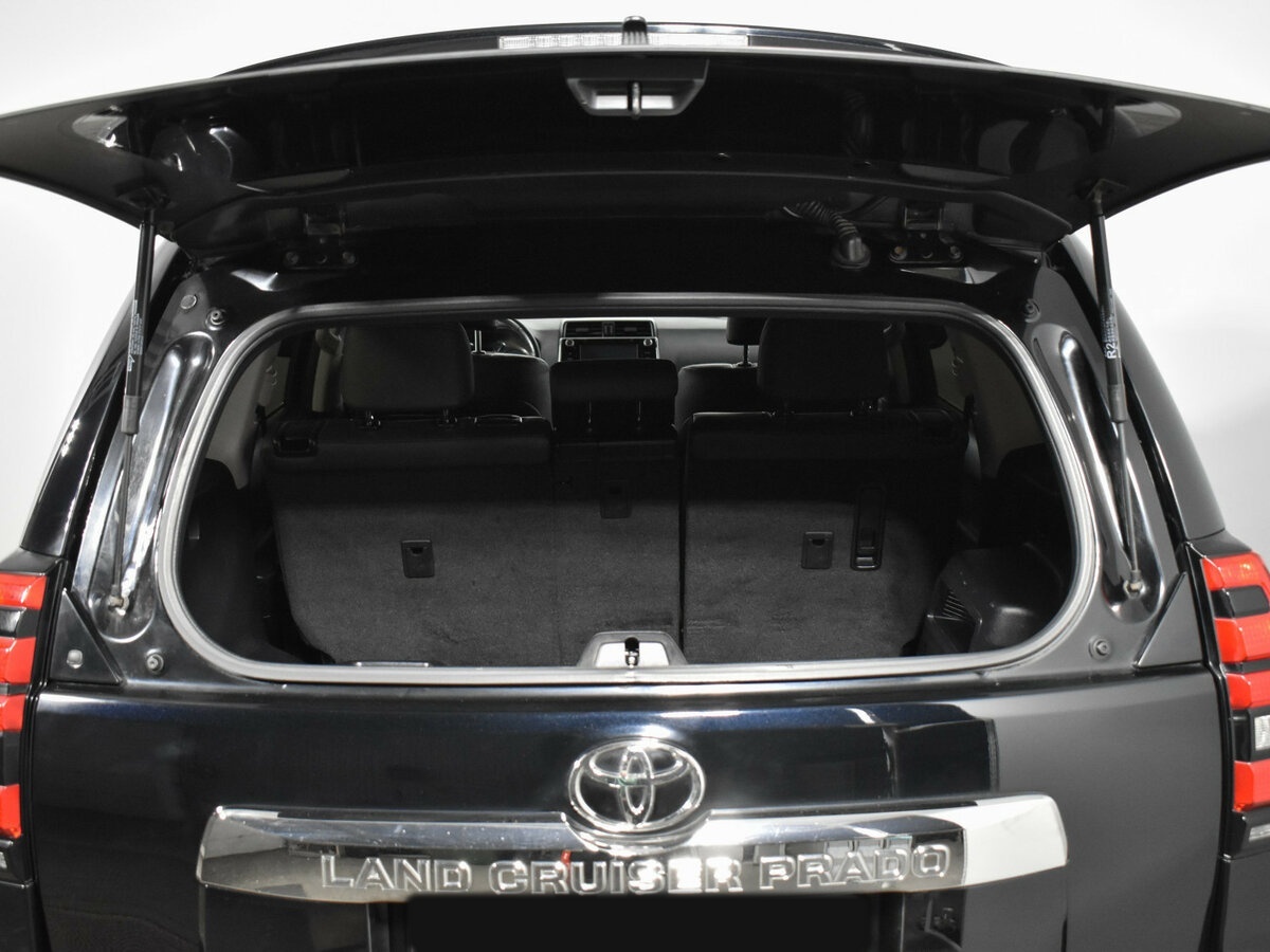 Toyota Land Cruiser Prado с пробегом — 2018 год. Фото: #22