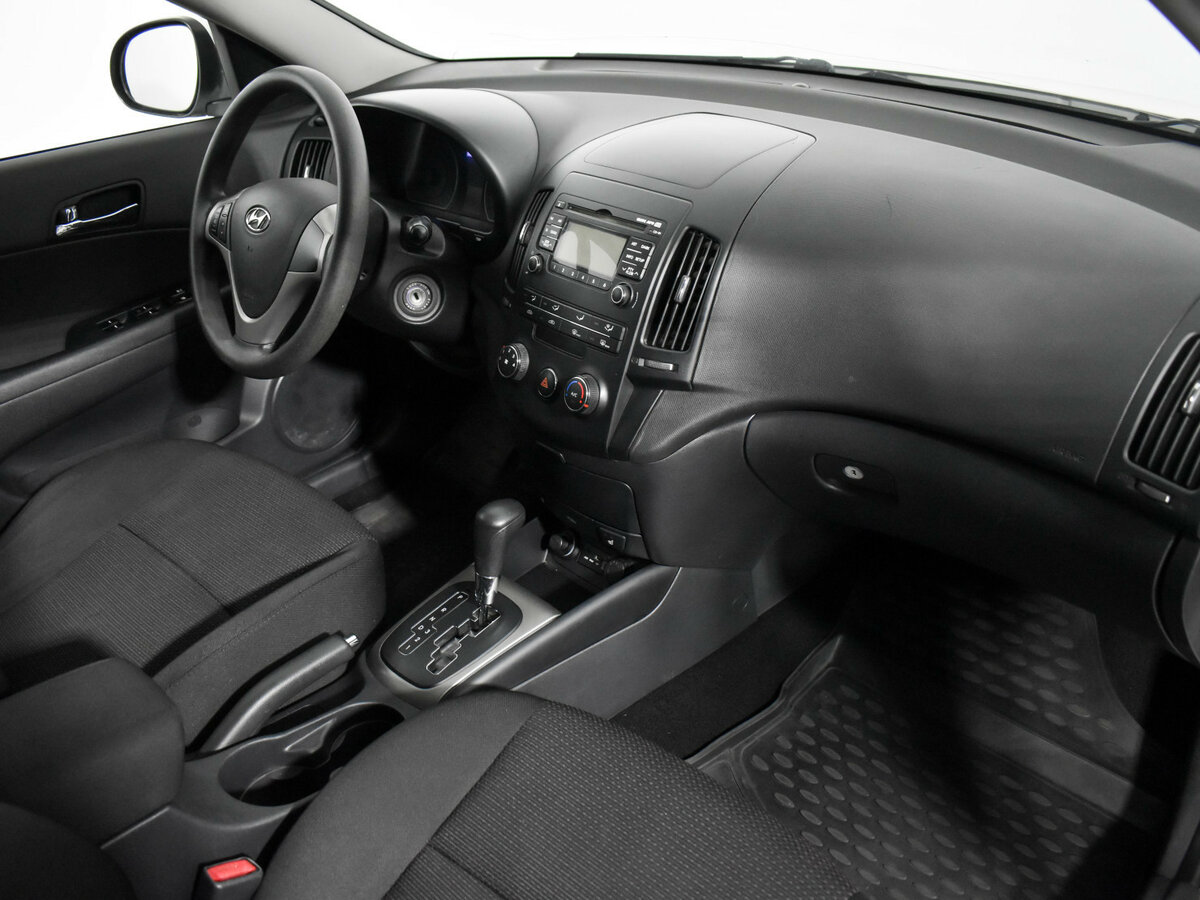 Hyundai i30 с пробегом — 2011 год. Фото: #10