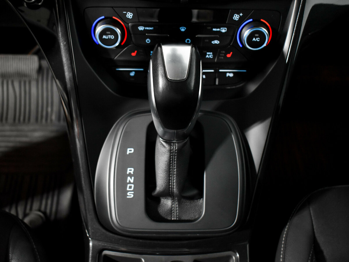 Ford Kuga с пробегом — 2017 год. Фото: #8