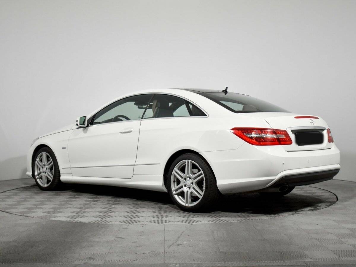 Mercedes-Benz E-Класс с пробегом — 2010 год. Фото: #5