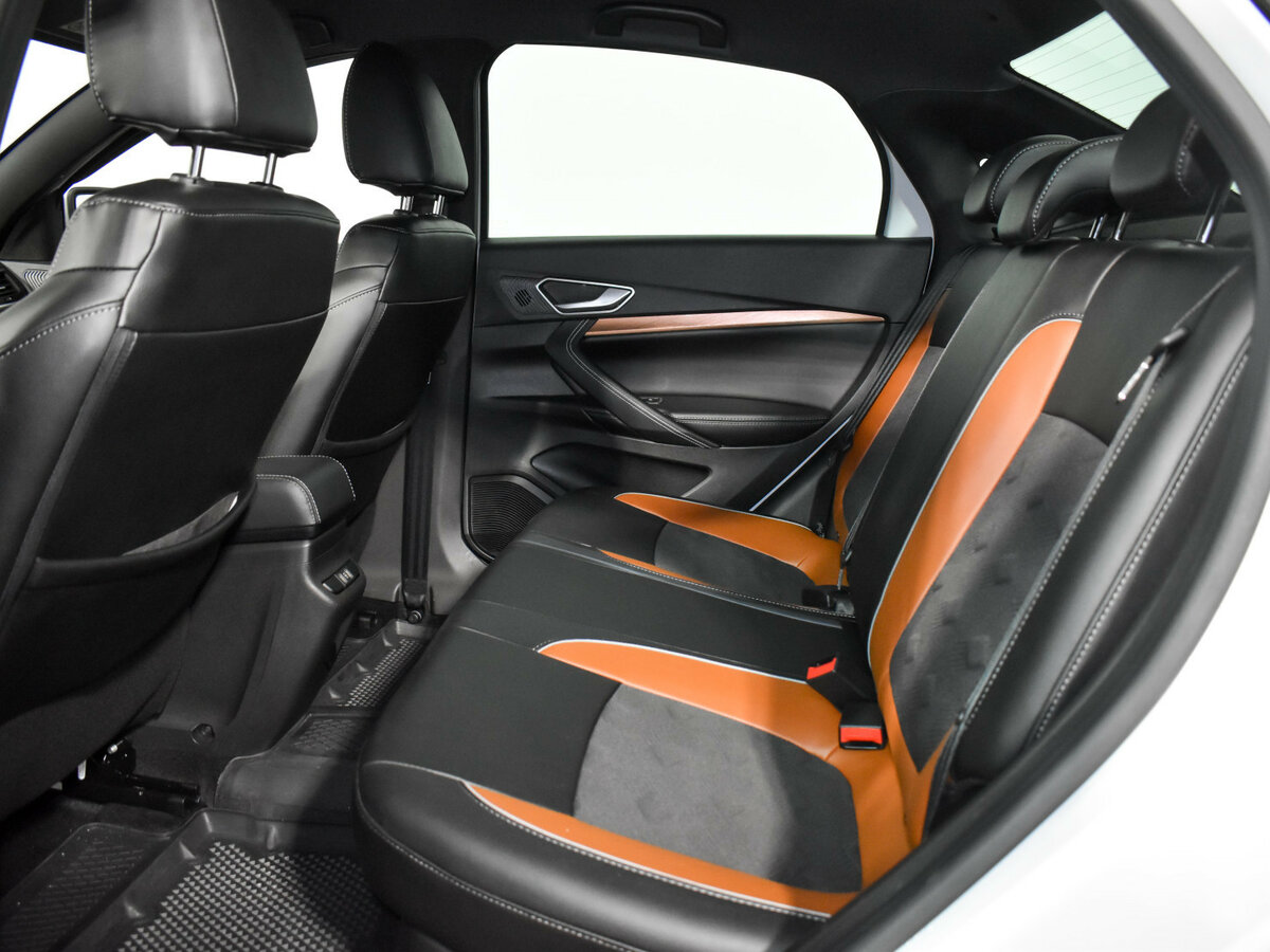 Lada (ВАЗ) Vesta с пробегом — 2023 год. Фото: #12