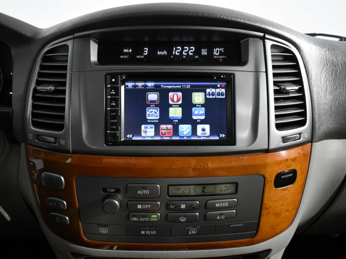 Lexus LX с пробегом — 2007 год. Фото: #12