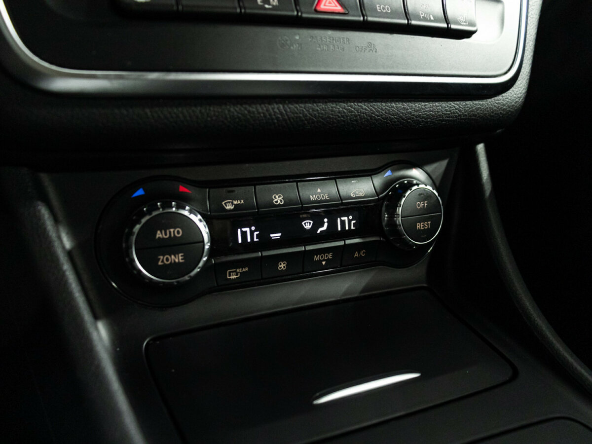 Mercedes-Benz GLA с пробегом — 2014 год. Фото: #14