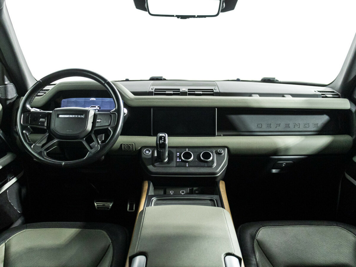 Land Rover Defender с пробегом — 2020 год. Фото: #10