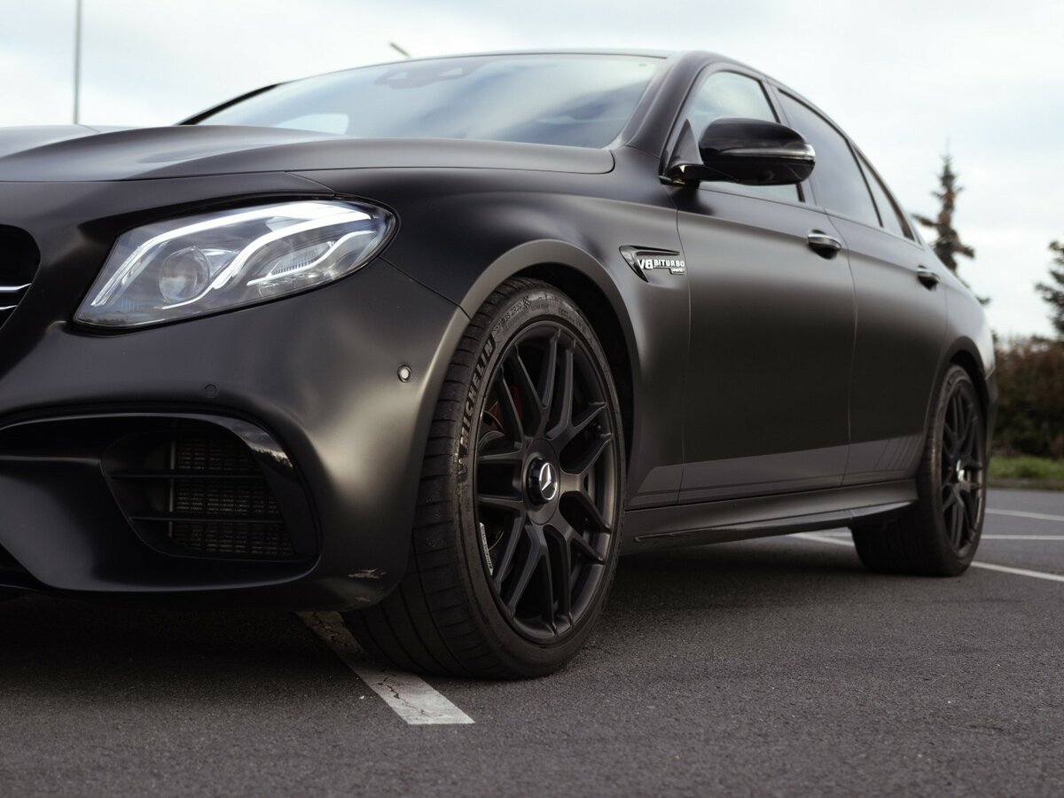 Mercedes-Benz E-Класс AMG с пробегом — 2017 год. Фото: #4