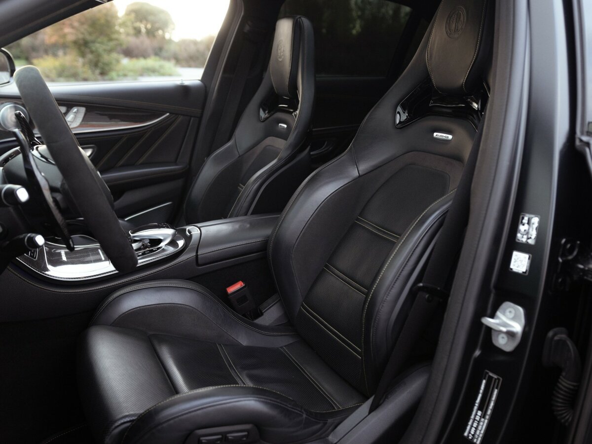 Mercedes-Benz E-Класс AMG с пробегом — 2017 год. Фото: #13