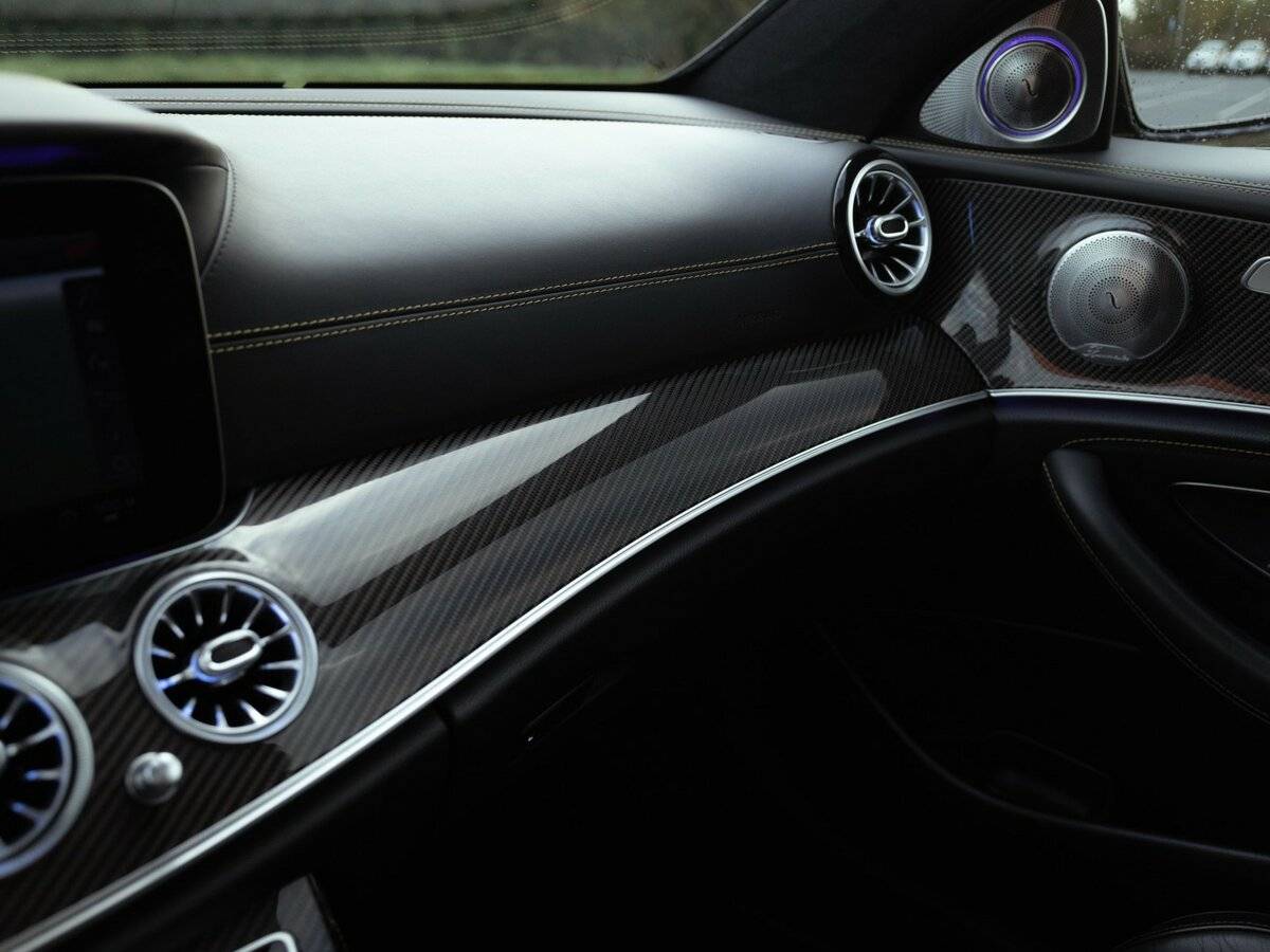 Mercedes-Benz E-Класс AMG с пробегом — 2017 год. Фото: #27