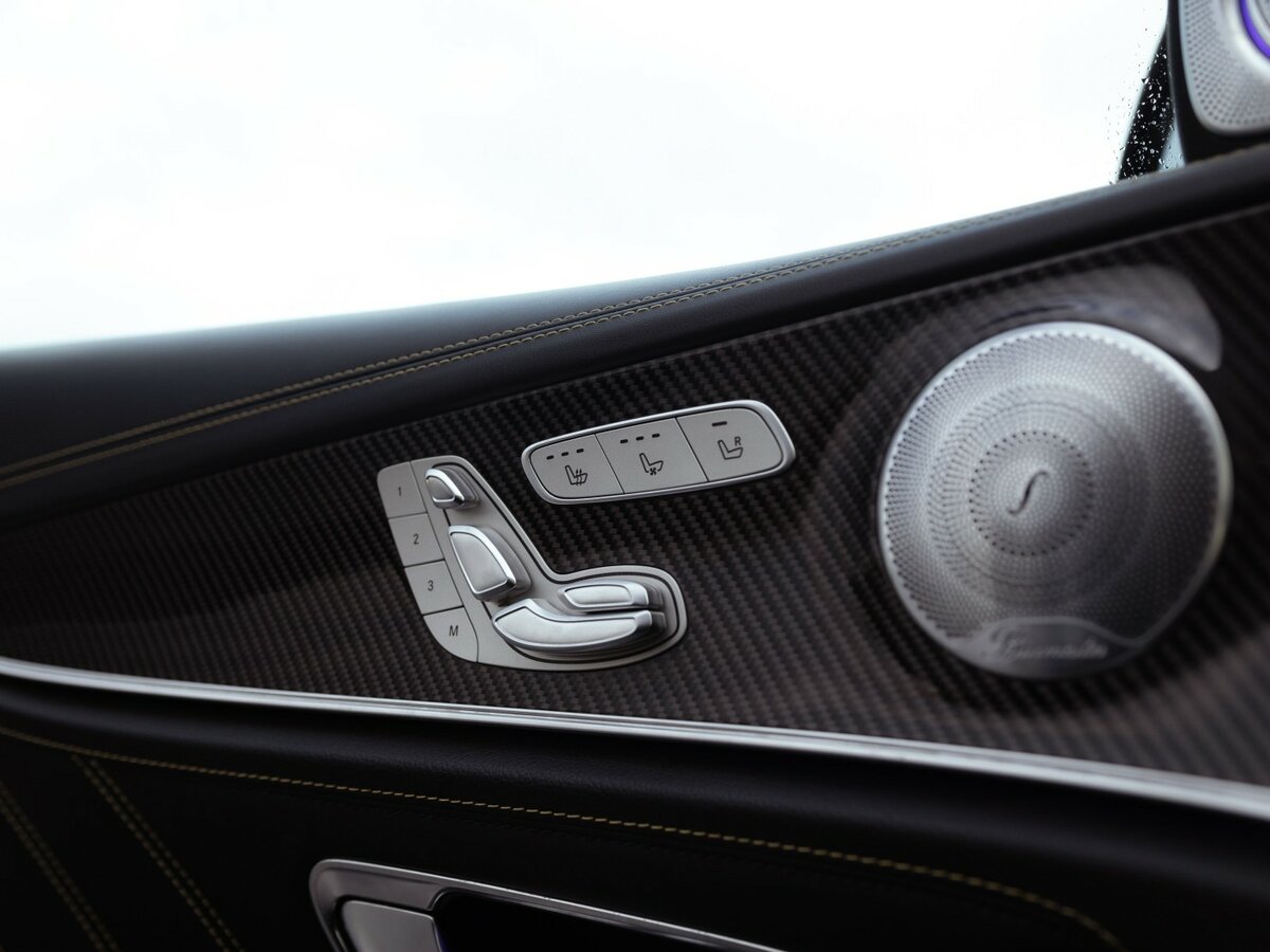 Mercedes-Benz E-Класс AMG с пробегом — 2017 год. Фото: #30