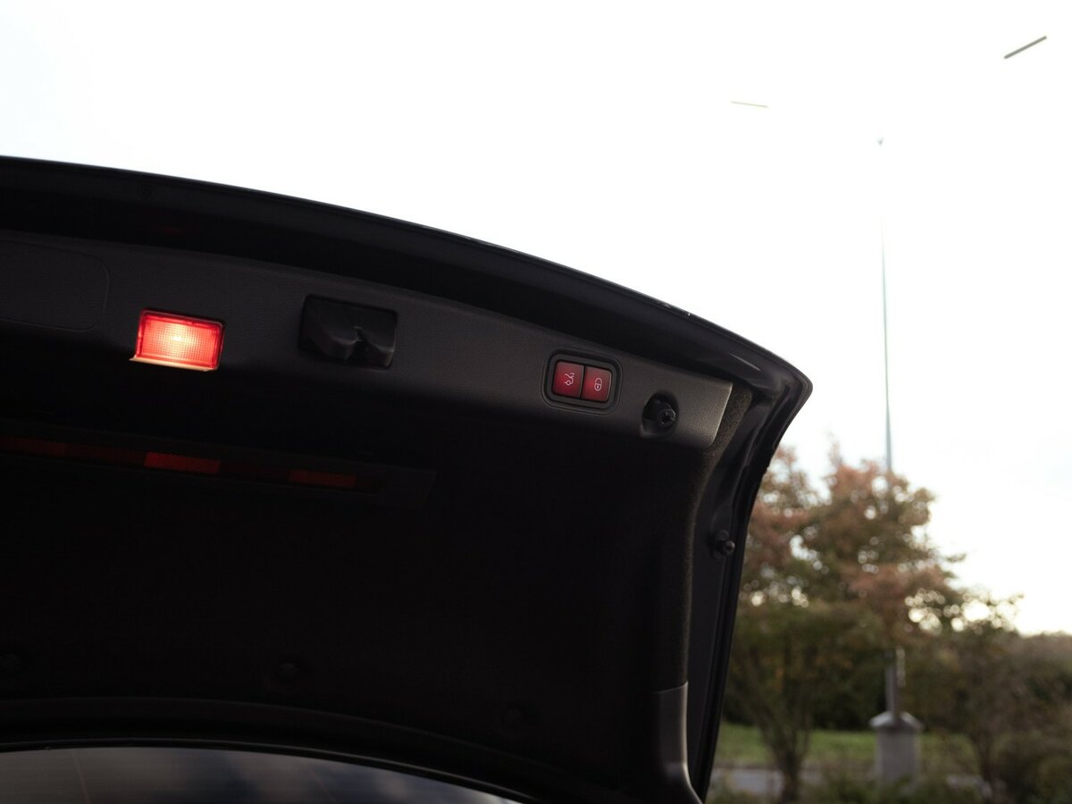 Mercedes-Benz E-Класс AMG с пробегом — 2017 год. Фото: #34