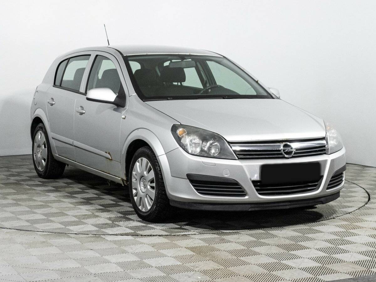 Opel Astra с пробегом — 2006 год. Фото: #2