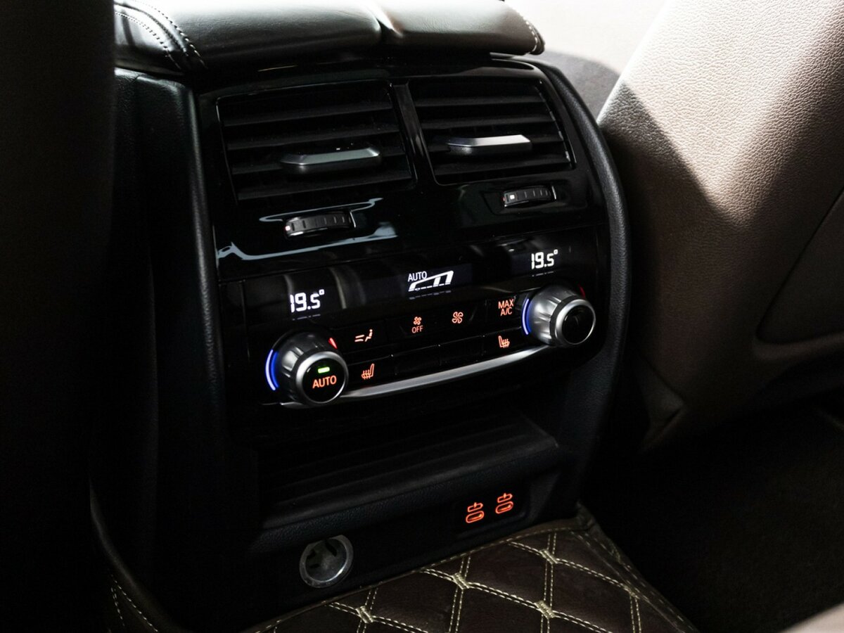 BMW 5 серии с пробегом — 2019 год. Фото: #24