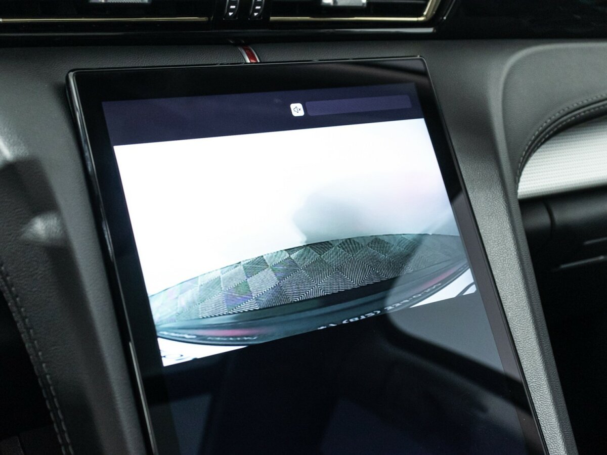 Hongqi H5 с пробегом — 2023 год. Фото: #14