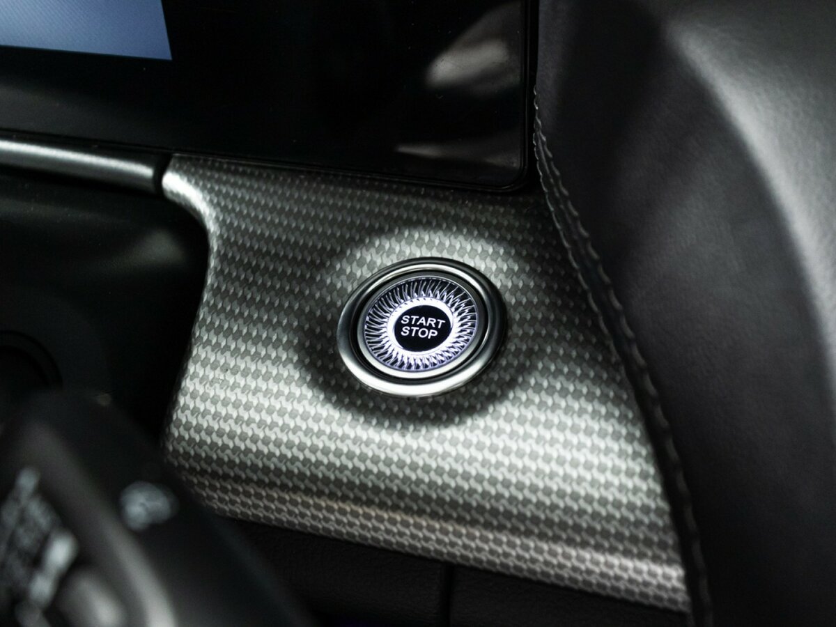 Hongqi H5 с пробегом — 2023 год. Фото: #17