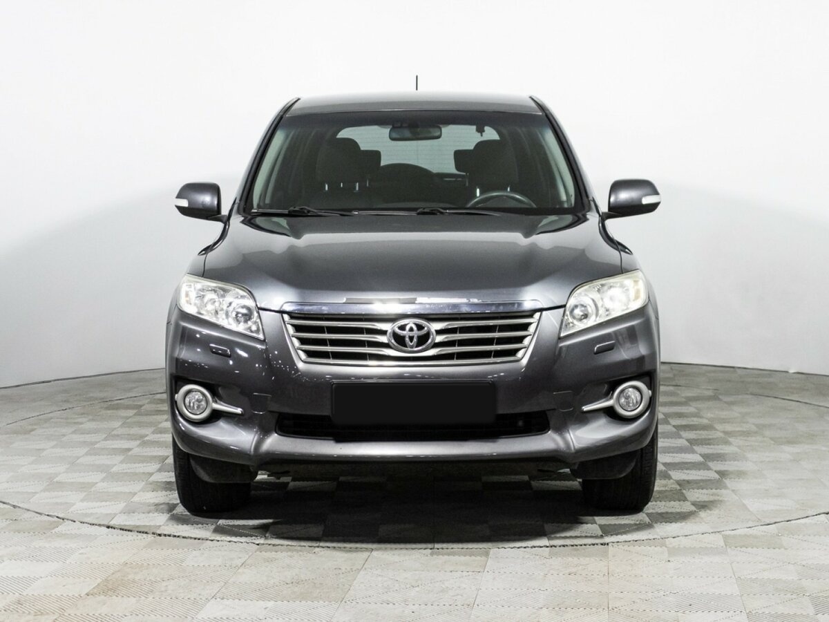 Toyota RAV4 с пробегом — 2010 год. Фото: #1