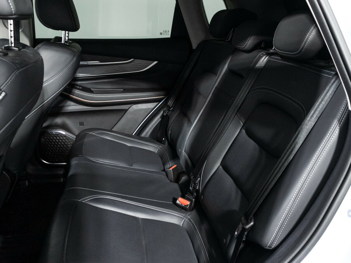 EXEED LX с пробегом — 2023 год. Фото: #9