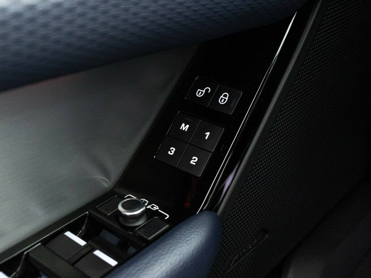 Land Rover Range Rover Velar с пробегом — 2020 год. Фото: #14