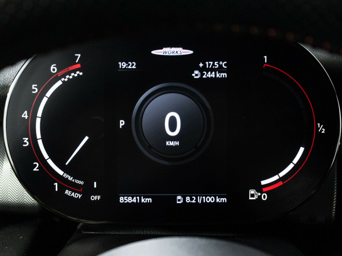 Mini Hatch с пробегом — 2020 год. Фото: #11