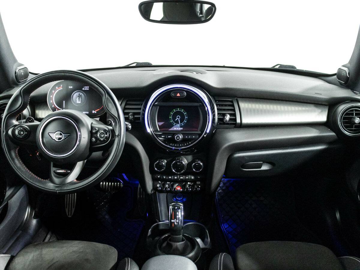 Mini Hatch с пробегом — 2020 год. Фото: #12