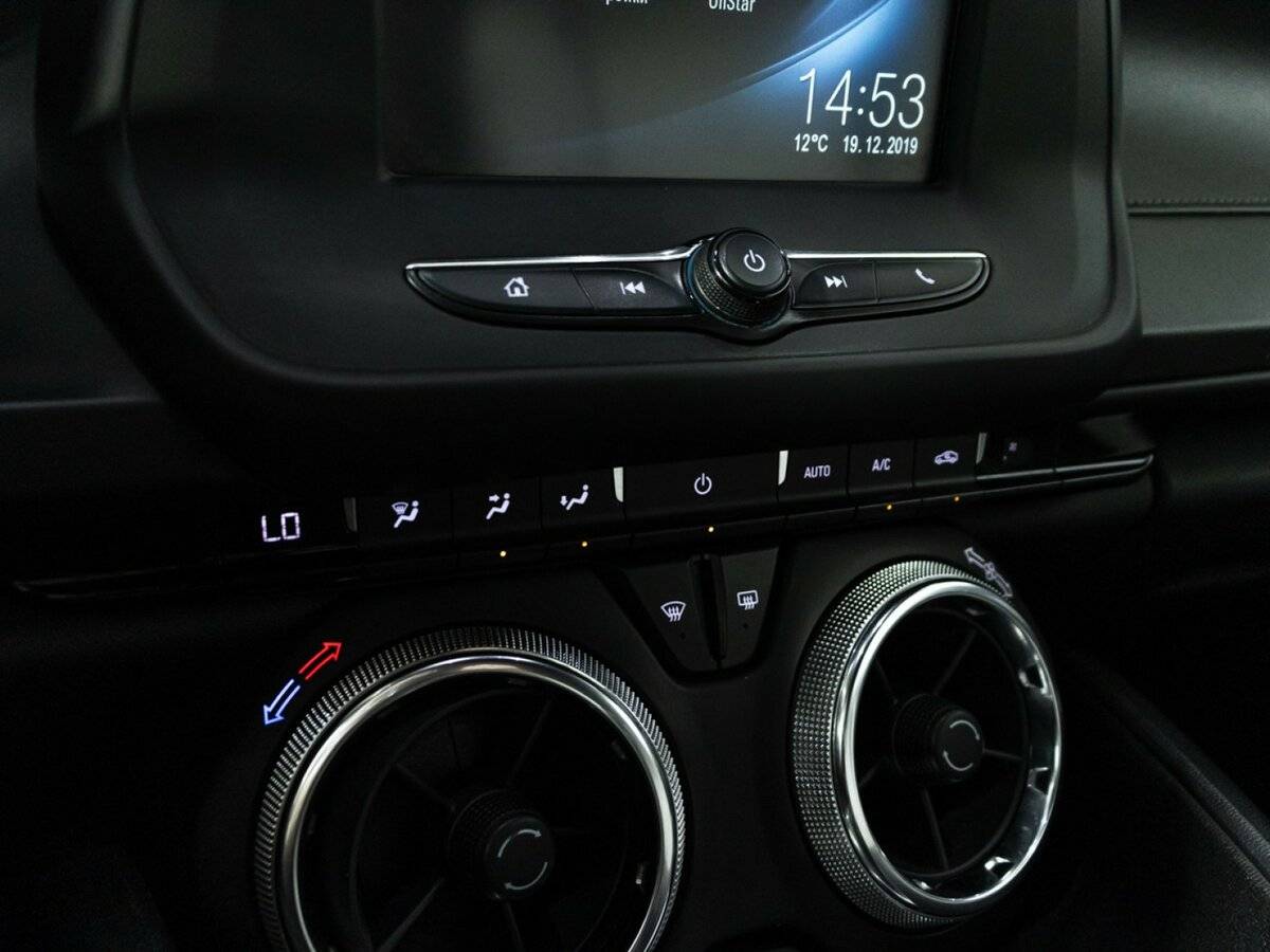 Chevrolet Camaro с пробегом — 2017 год. Фото: #14