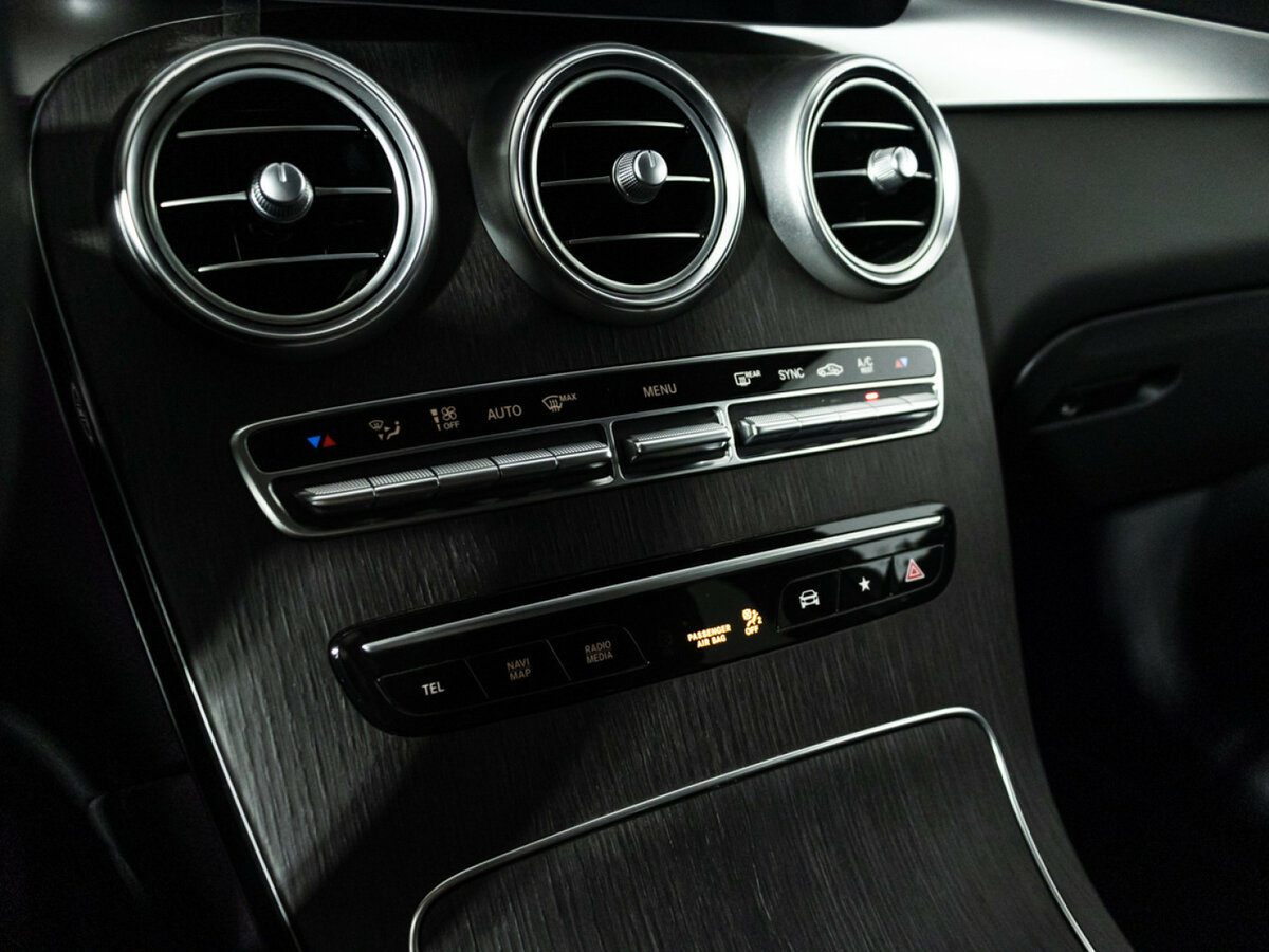 Mercedes-Benz GLC с пробегом — 2021 год. Фото: #14