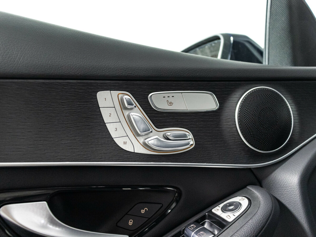 Mercedes-Benz GLC с пробегом — 2021 год. Фото: #17