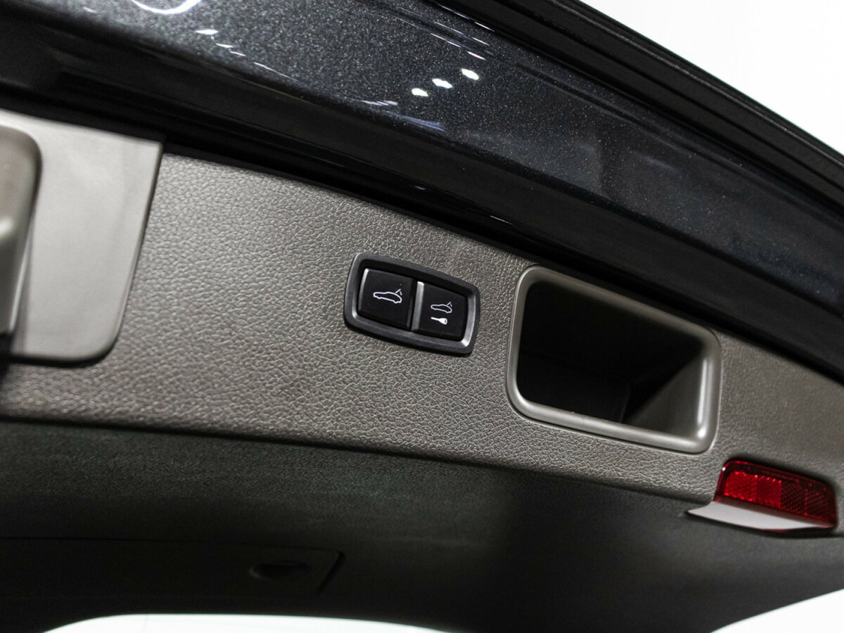 Porsche Macan с пробегом — 2019 год. Фото: #24