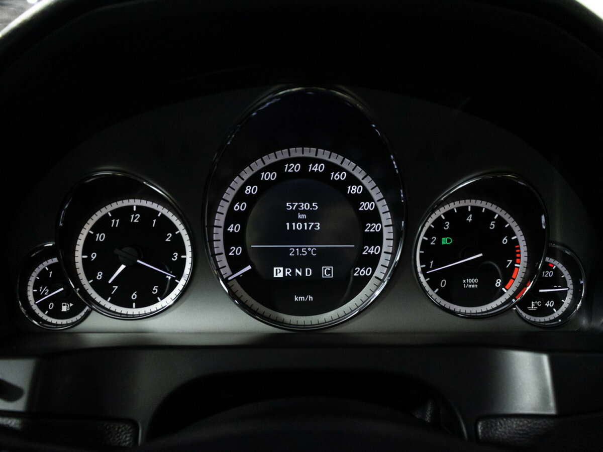 Mercedes-Benz E-Класс с пробегом — 2009 год. Фото: #11