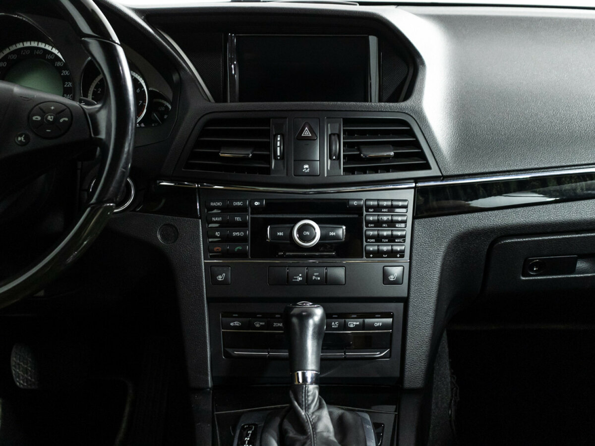 Mercedes-Benz E-Класс с пробегом — 2009 год. Фото: #13