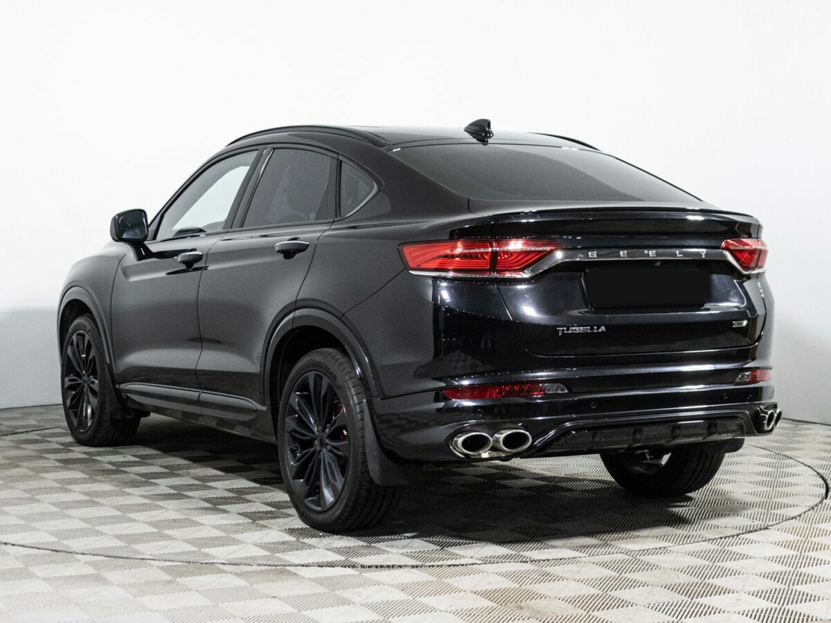 Geely Tugella с пробегом — 2023 год. Фото: #6