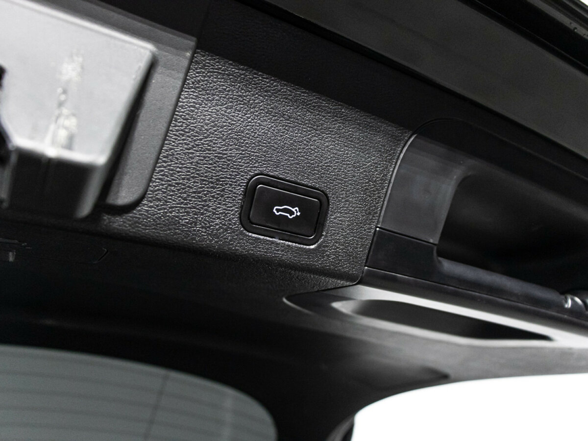 Geely Tugella с пробегом — 2023 год. Фото: #23