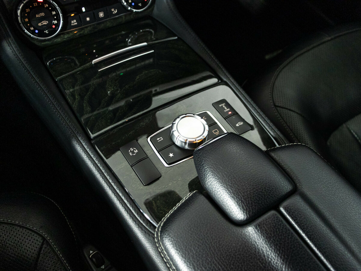 Mercedes-Benz CLS с пробегом — 2014 год. Фото: #15