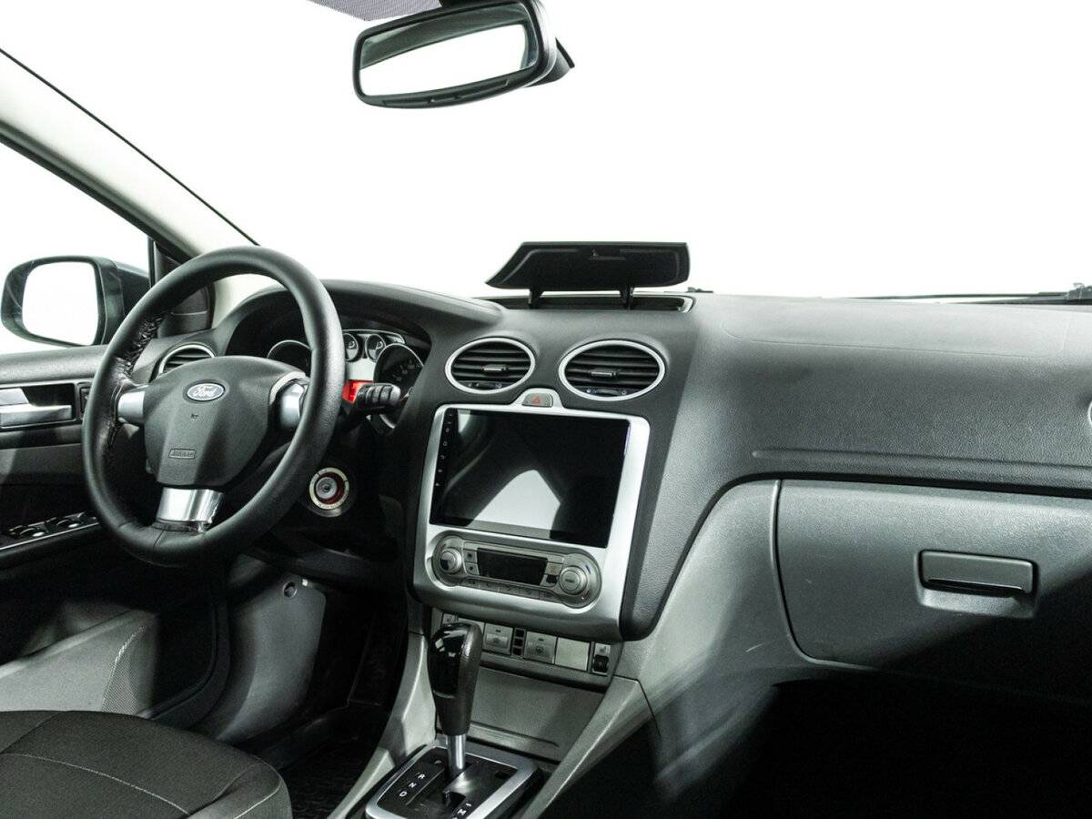 Ford Focus с пробегом — 2008 год. Фото: #8