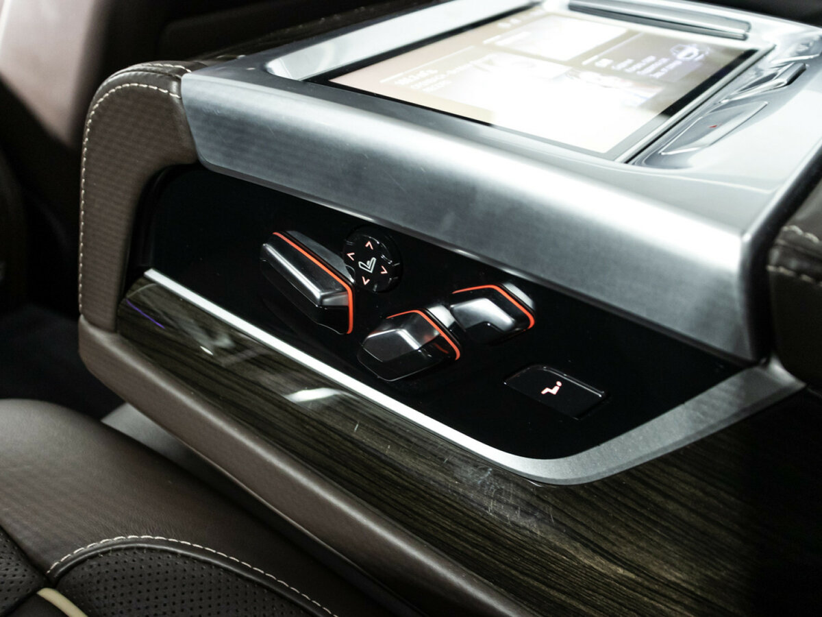 BMW 7 серии с пробегом — 2019 год. Фото: #13