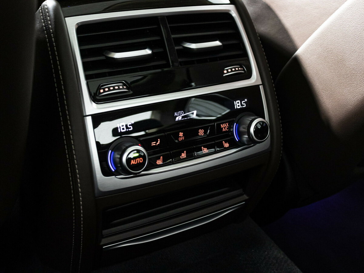 BMW 7 серии с пробегом — 2019 год. Фото: #15