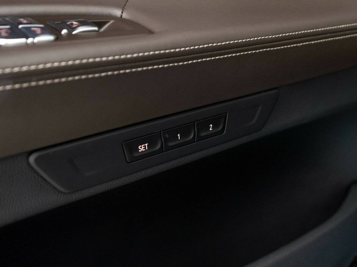 BMW 7 серии с пробегом — 2019 год. Фото: #16