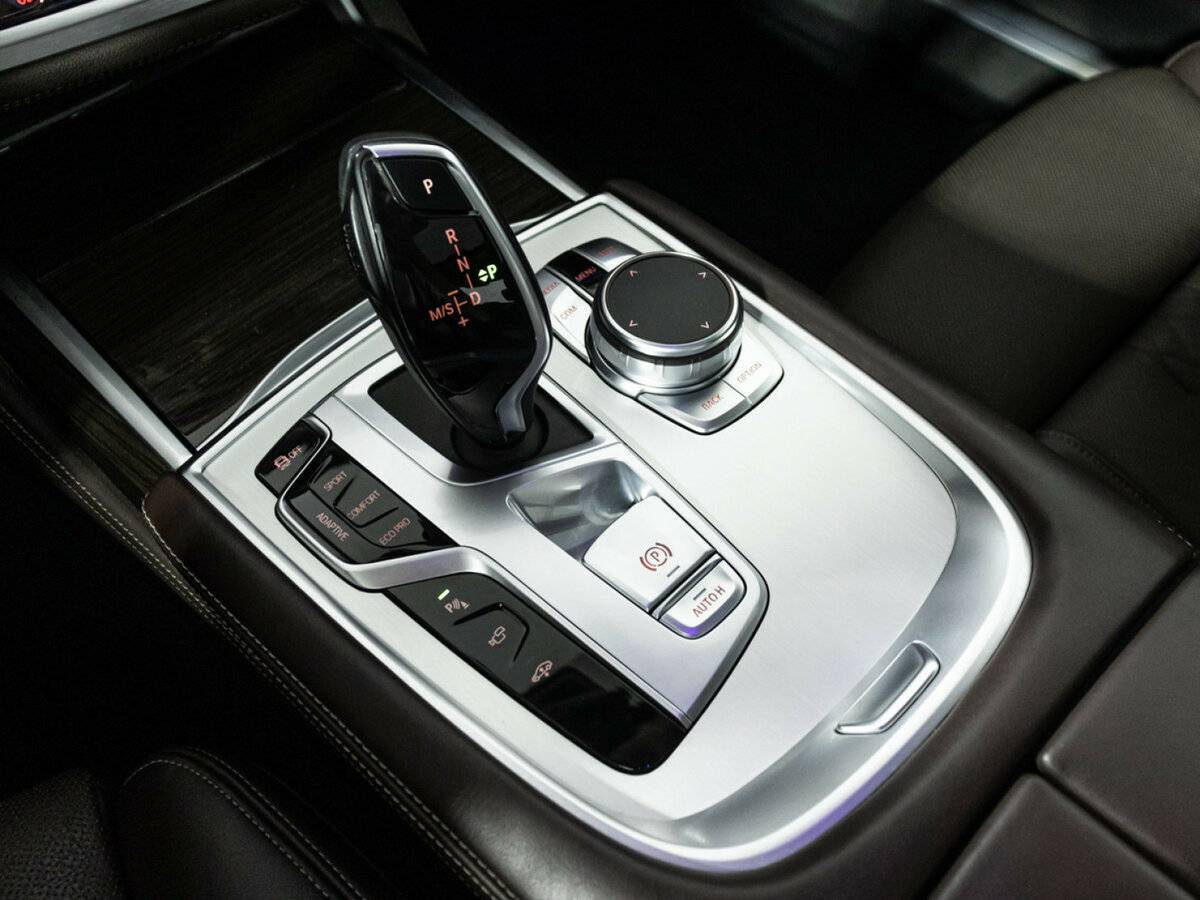 BMW 7 серии с пробегом — 2019 год. Фото: #23