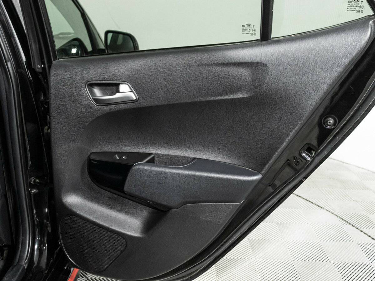 Kia Picanto с пробегом — 2021 год. Фото: #24