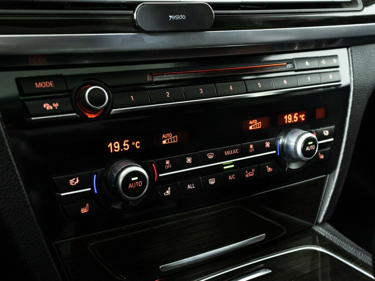 BMW 7 серии с пробегом — 2013 год. Фото: #17