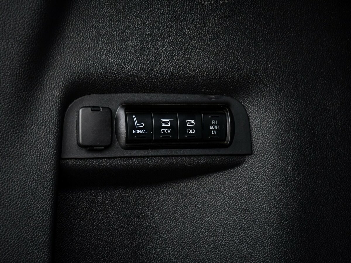 Ford Explorer с пробегом — 2012 год. Фото: #14