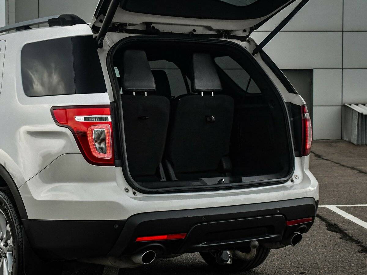 Ford Explorer с пробегом — 2012 год. Фото: #21