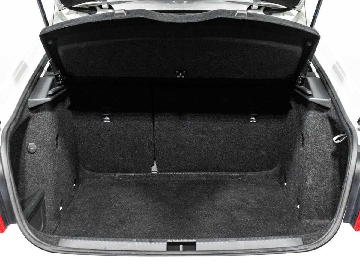 Skoda Octavia с пробегом — 2019 год. Фото: #16